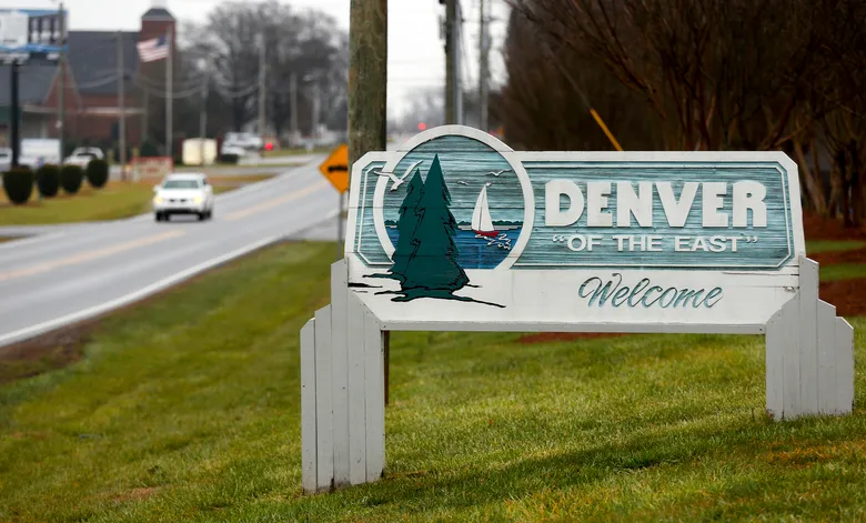 Denver of the East welcome sign