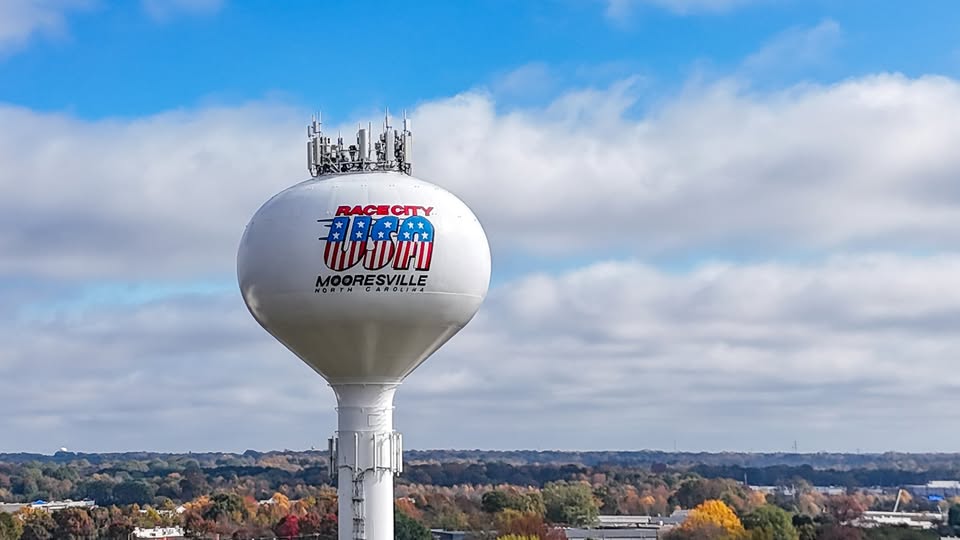 Mooresville water tower - Race City USA